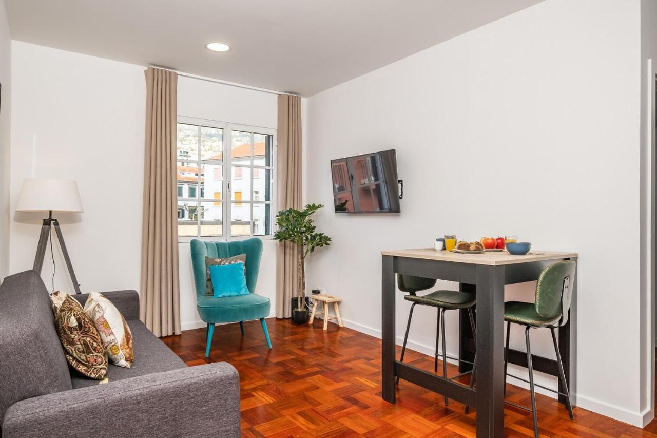 Ribeira Do Esmeraldo By Madeira Sun Travel Apartment *